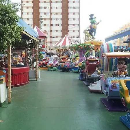 Cometa Center דירה